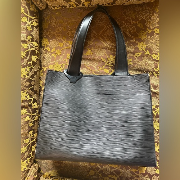 Louis Vuitton Gemo Epi Tote Shoulder Bag One Size Black Leather AUTHENTIC Used - Picture 3 of 13